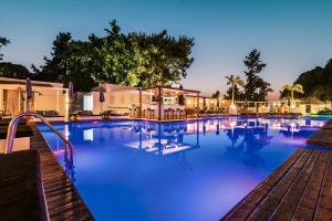 Bamboo Suites Hotel - Adults Only