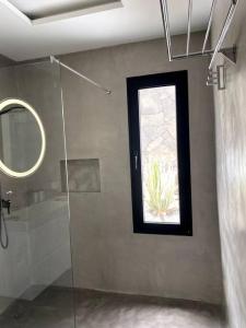 Cosy finca, sea views, jacuzzi