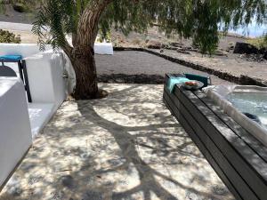 Cosy finca, sea views, jacuzzi