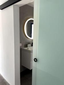 Cosy finca, sea views, jacuzzi