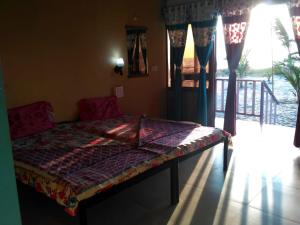 Manali Beach Resort