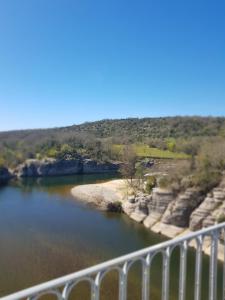 Appartements Le gite des Hirondelles a Chauzon : photos des chambres