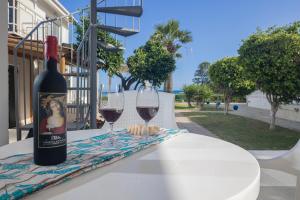 Lovely Studio by the Beach