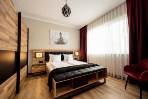 Backyard Jacuzzi House