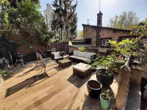 Appartements Loft en duplex 270 m2 & Jardin patio terrasse sauna : photos des chambres