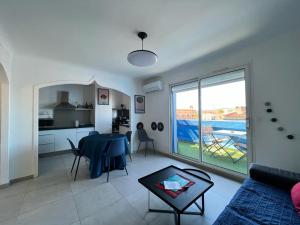 Appartements Roussillon appart avec terrasse : photos des chambres