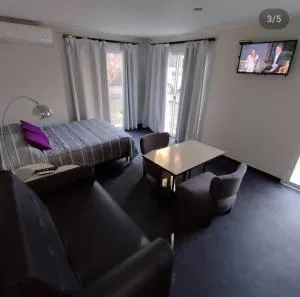 La Serena Cabañas - Carpintería