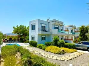 Villa Papagiorgio Luxury and Harmony - 耶拿德西翁