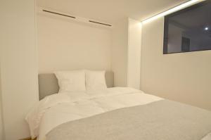 Premium modern flat at Zoute Beach 2 bicylcles included