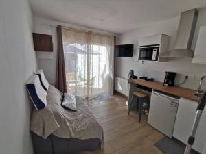 Appartements Studio neuf proche Camargue : Appartement 1 Chambre