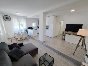 Holiday house SeaDream - 50 meters from the sea