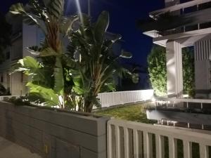 Buddies Charm House