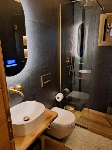 Villagio inn Suite & Spa