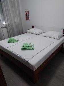Apartman Rab-Palit