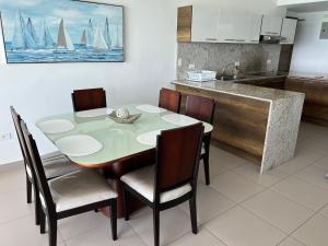 Resort Playa Azul Departamentos frente al mar