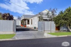 Ironbark Abode - Cape Bridgewater