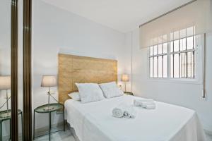 Cozy Cathedral Apartment in Málaga