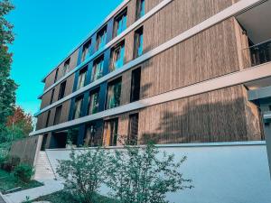 Sali-Homes R5 - New Build with Terrace in City Center