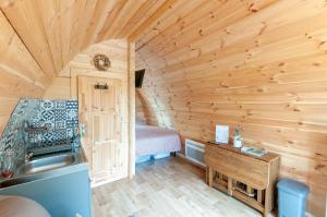 Chalets Au pre des Alizes - insolite a la ferme des Alizes : photos des chambres