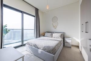 Sobha Hartland Waves I 1 Bedroom Apartment I Burj Khalifa View