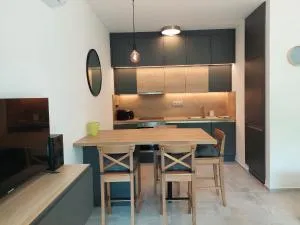 Fűzliget Wave - Balatonfůzfő Vasútállomás