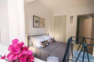 Garden Apartment with BBQ in the Athenian Riviera