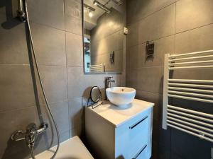 Appartements Maison privee - Centre Montigny : photos des chambres