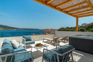 Beachfront Villa Larisa with Whirlpool, Media room