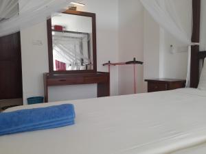 Hotel Marine at Negombo Beach