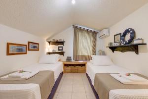 Amelia Villa, Sani Luxury Villas collection