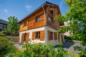 Chalets Chalet Orezza : photos des chambres