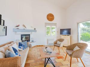 Villa Clos Romain by Interhome