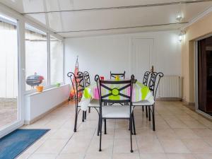 Maisons de vacances Holiday Home Le Saint Vigor by Interhome : photos des chambres