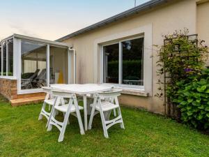 Maisons de vacances Holiday Home Le Saint Vigor - BAX400 by Interhome : photos des chambres