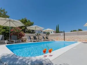 Apartment Tome-1 by Interhome - Pedinka