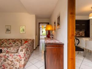 Apartment Ca del Bernardi by Interhome