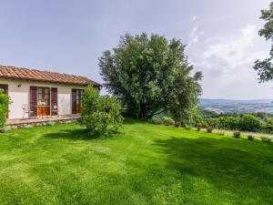 Holiday Home Ciliegiolo by Interhome