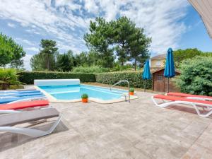Maisons de vacances Holiday Home Les Acacias by Interhome : photos des chambres