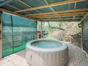 Holiday Home Villetta Linara by Interhome