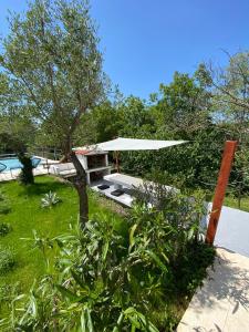 Wellness House Oliva with heated salt water Pool, Sauna & Jakuzzi