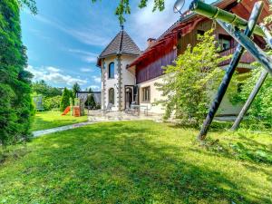 Holiday Home Zameczek Falsztyn by Interhome