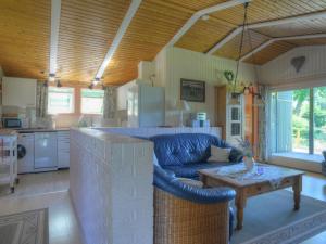 Holiday Home Wiesenhütte by Interhome