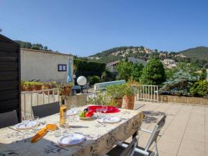 Apartment La Madrague dAzur-7 by Interhome