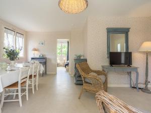 Apartment Domaine des Fées by Interhome