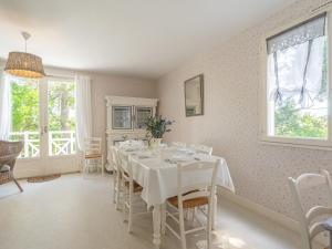 Apartment Domaine des Fées by Interhome