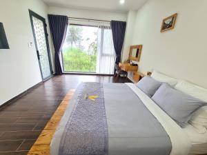 Phòng Đôi Cao Cấp (Superior Double Room)