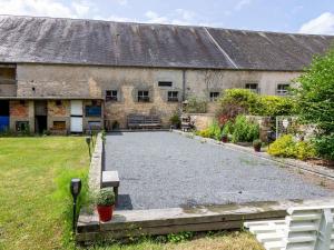 Holiday Home Maison Sainte Claire by Interhome