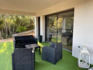 Appartements T2 tres bien equipe vue mer et au calme : photos des chambres