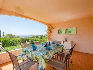 Apartment Les Coteaux de la Nartelle-27 by Interhome