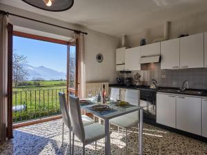 Apartment Cottage al Lago-1 by Interhome